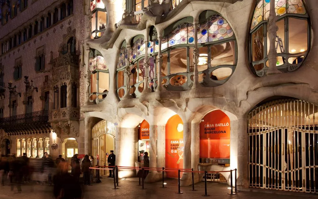 Sports and Entertainment, Onix Rambla, Barcelona
