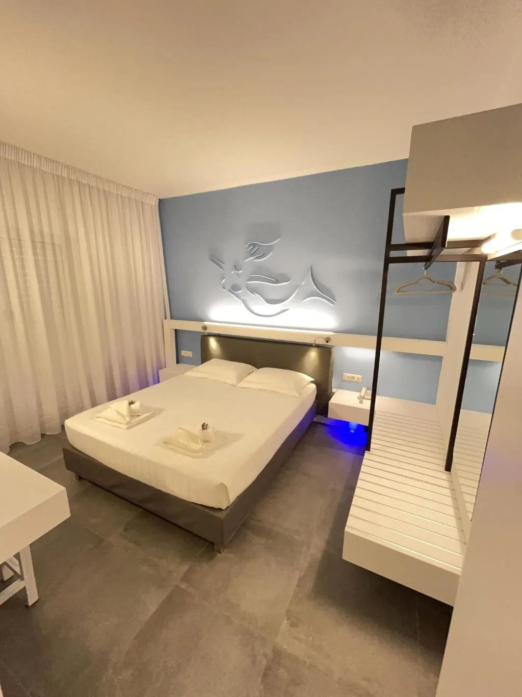 Room, Niriides Hotel, Crete