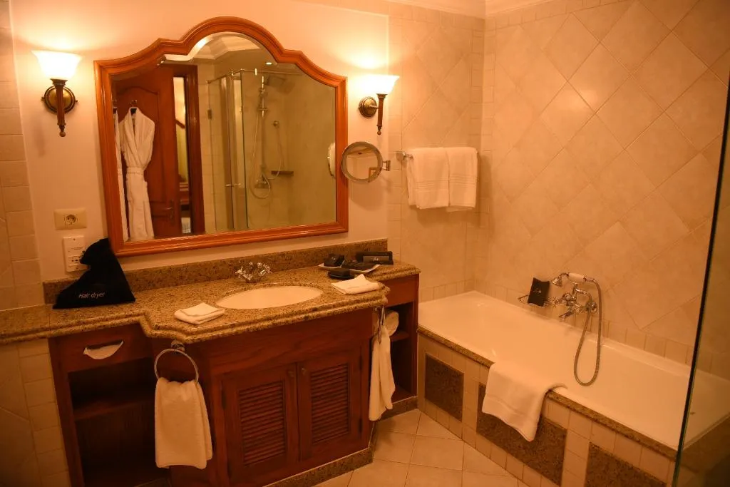 Double or Twin STANDARD Room, The Cascades Golf Resort Spa and Thalasso, Red Sea Riviera