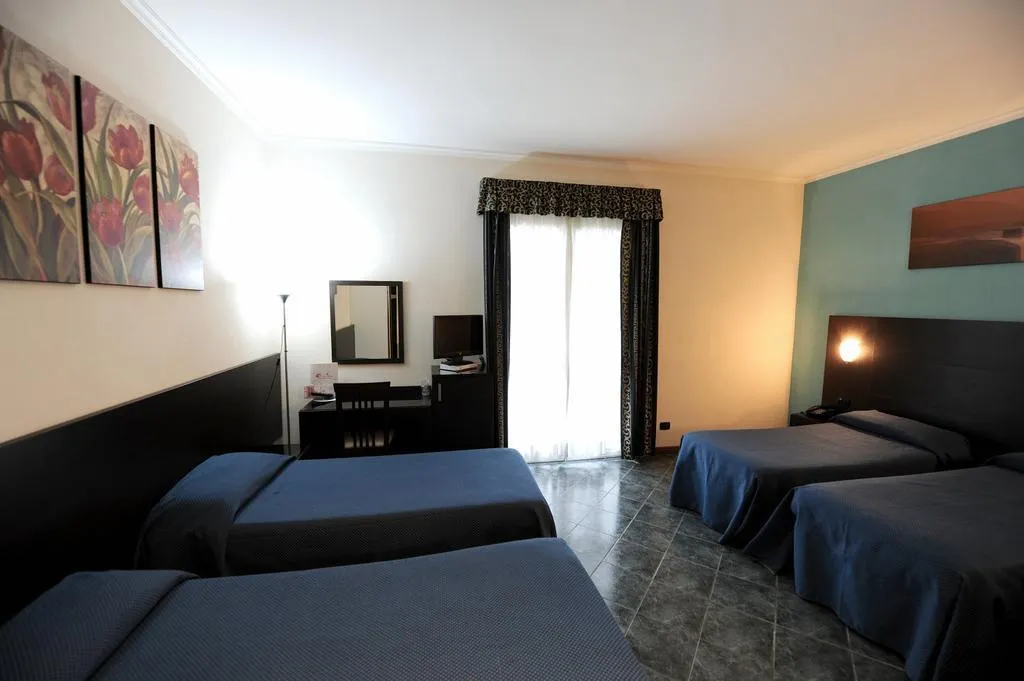 QUADRUPLE STANDARD Room, Palacavicchi, Rome