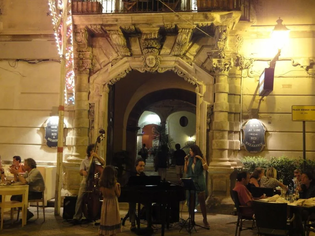 General view, B&B Ai Lumi, Palermo