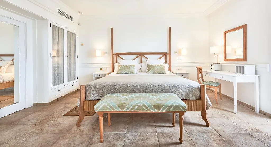 SUITE SEA VIEW Room, Insotel Punta Prima Prestige Suites & Spa, Menorca