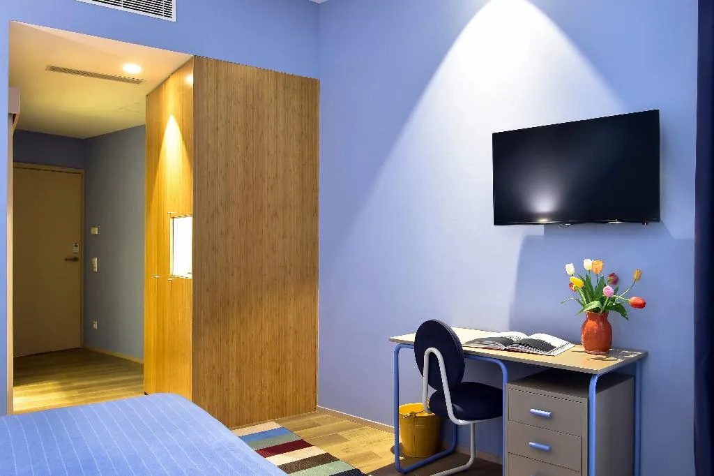 DOUBLE SUPERIOR Room, The Editory House Ribeira Hotel, Porto