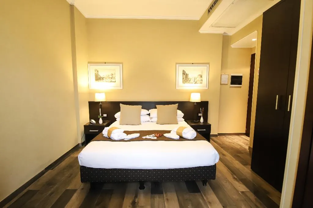 DOUBLE SINGLE USE SUPERIOR Room, Latinum, Rome
