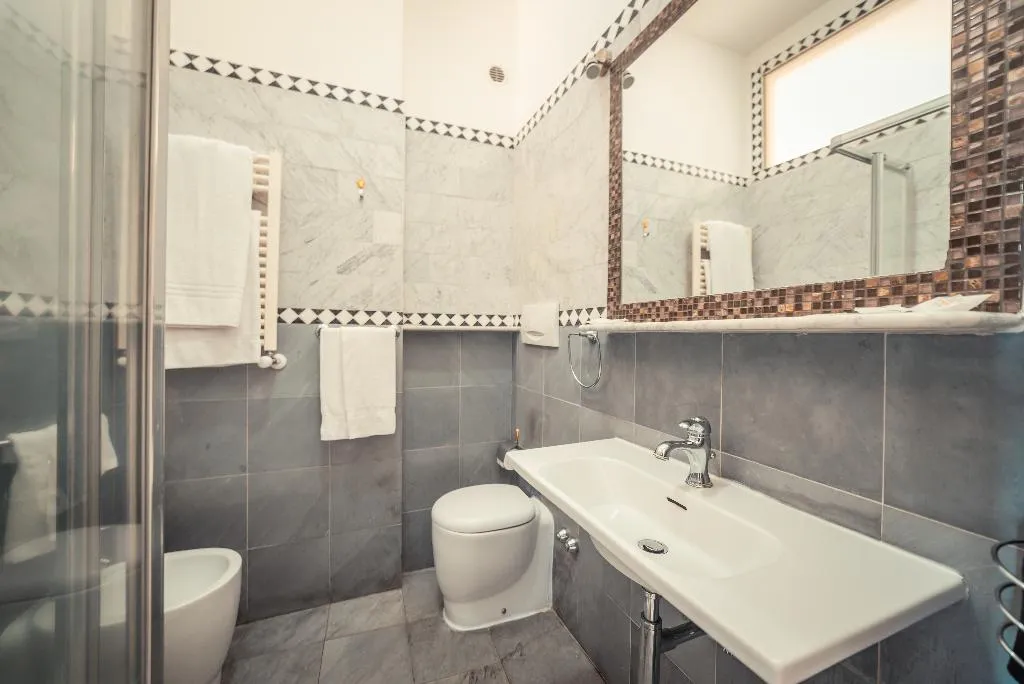 Double or Twin DELUXE SEA VIEW WITH BALCONY Room, Splendid Hotel Taormina - Handwritten Collection, Taormina