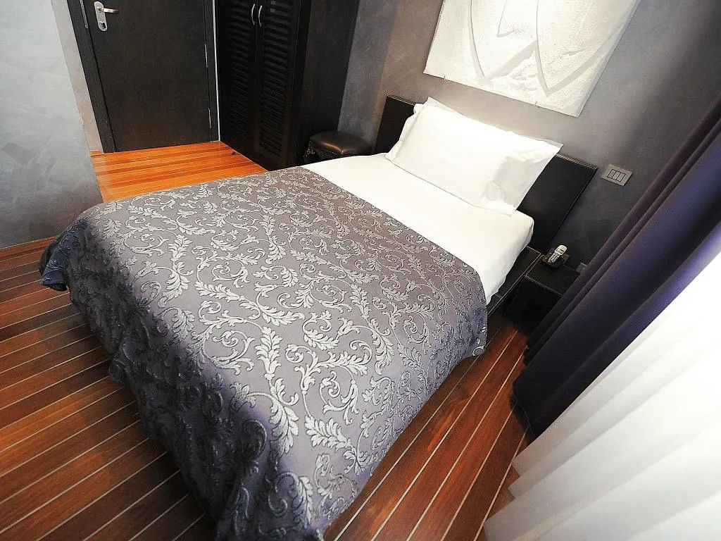 SINGLE SUPERIOR Room, Borghese Palace Art Hotel, Florence