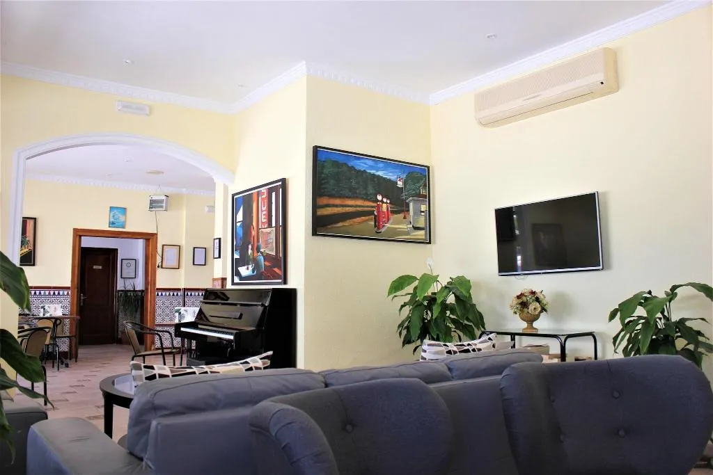 Lobby, Cabello, Costa Del Sol