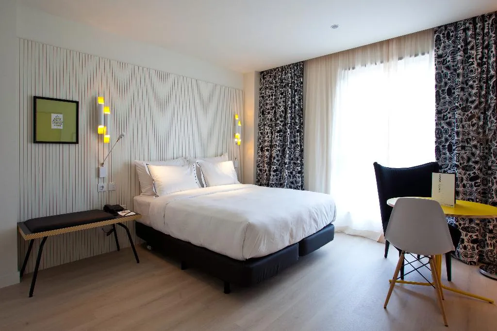 Room CONNECTING ROOM Room, Vincci Bit Hotel, Barcelona