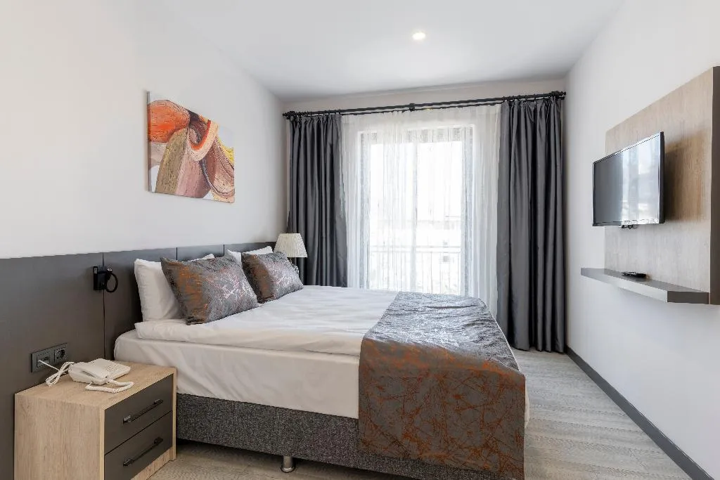 SUITE ONE BEDROOM ONE BATHROOM Room, Irenic Hotel, Antalya