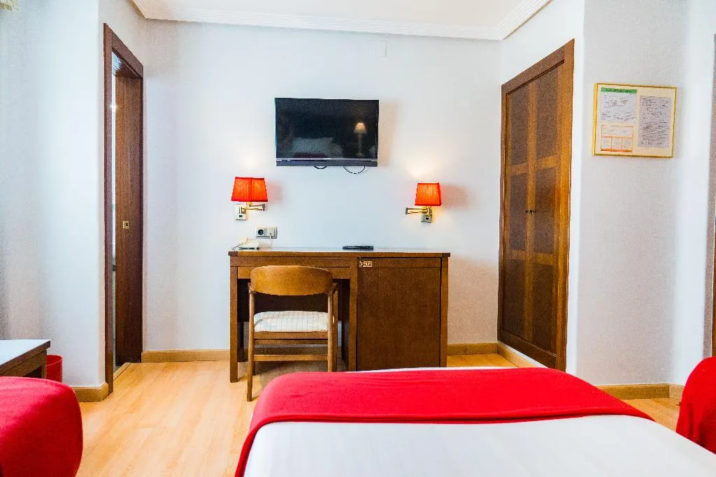 TRIPLE STANDARD Room, Costasol, Costa Almeria