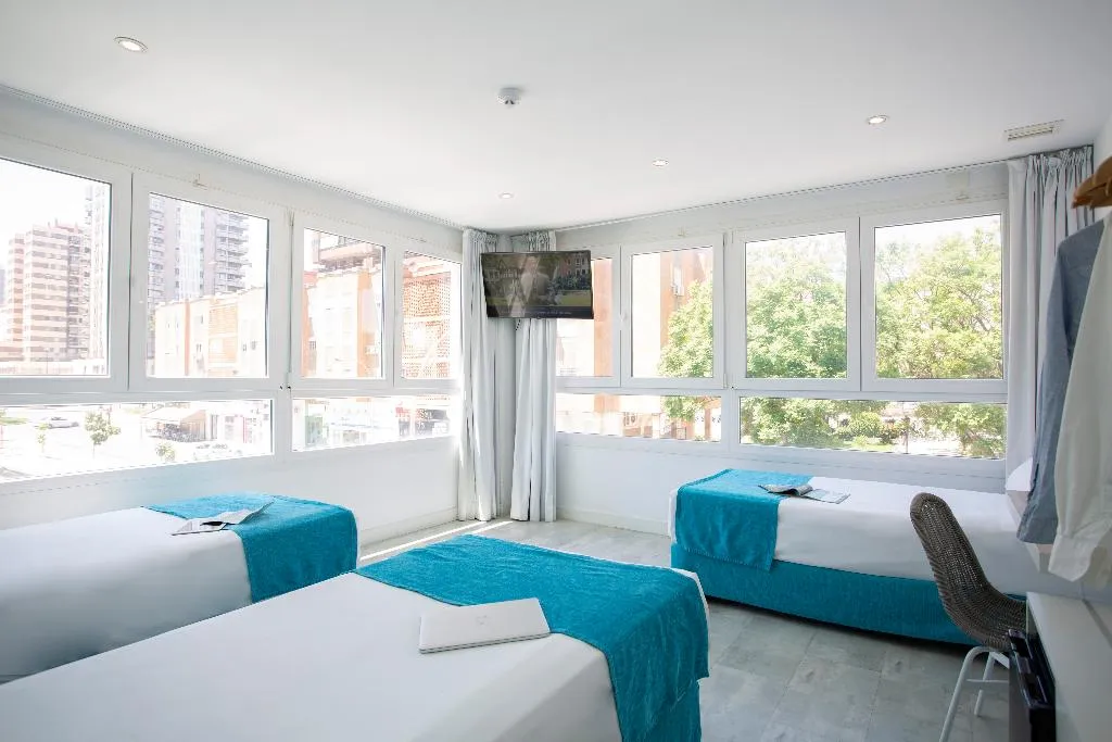 TRIPLE STANDARD Room, Casual del Mar Málaga, Costa Del Sol