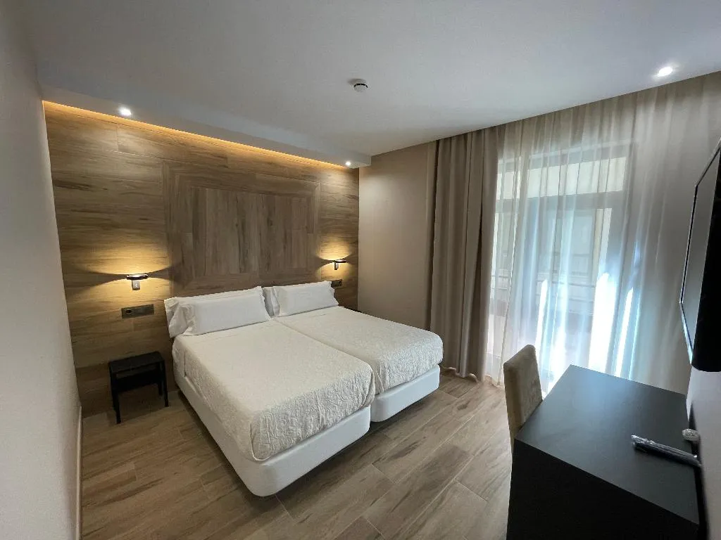 TWIN STANDARD Room, Castilla Guerrero, Costa Del Sol