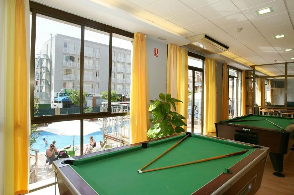 Sports and Entertainment, Esplai, Costa Brava