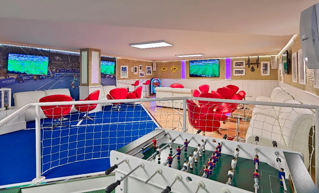 Sports and Entertainment, H10 Conquistador, Tenerife