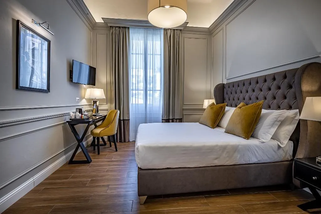 DOUBLE SUPERIOR Room, Hotel Ungherese Small Luxury Hotel, Florence
