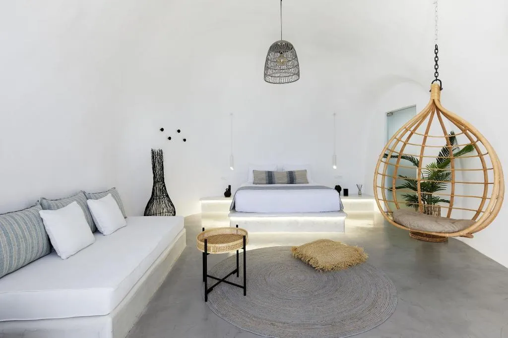 Room, You And Me Suites, Santorini