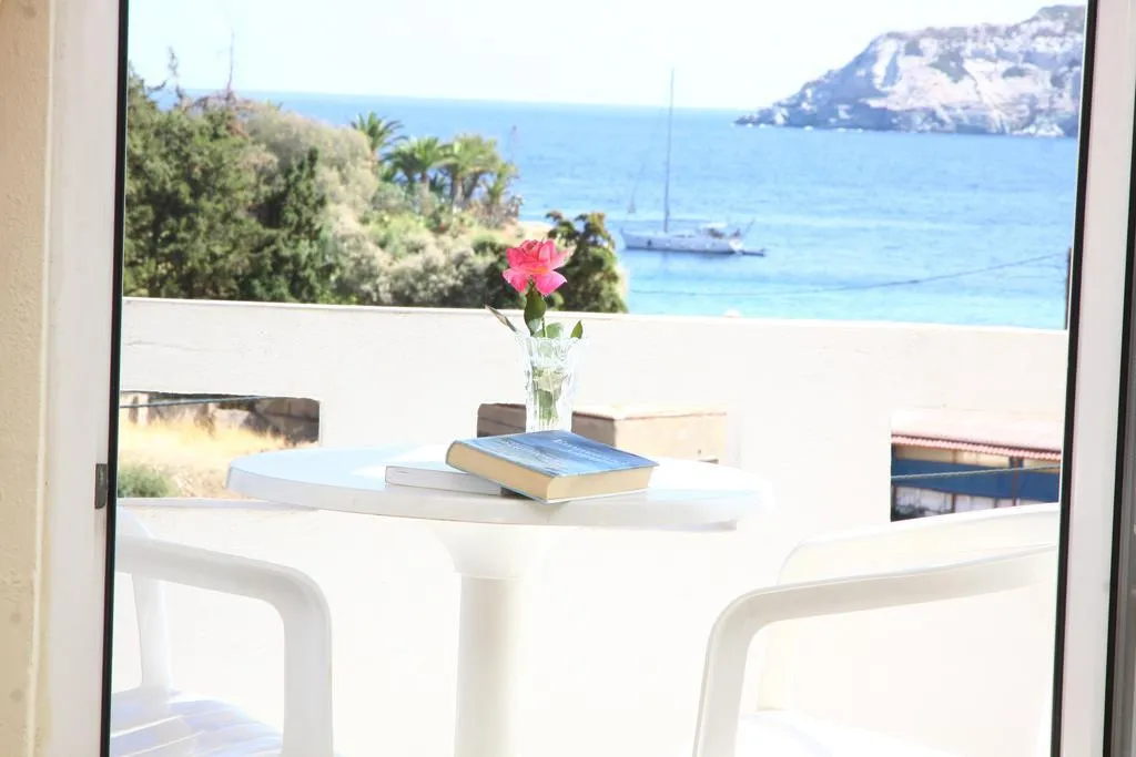 Double or Twin SEA VIEW Room, Alexander House, Crete
