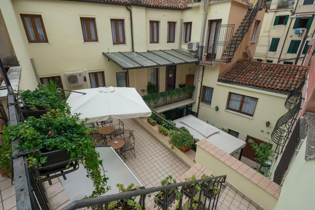 General view, Hotel Herion, Venice