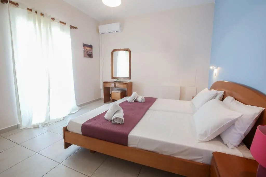 Room, S C Kosmos Beach Resort, Corfu