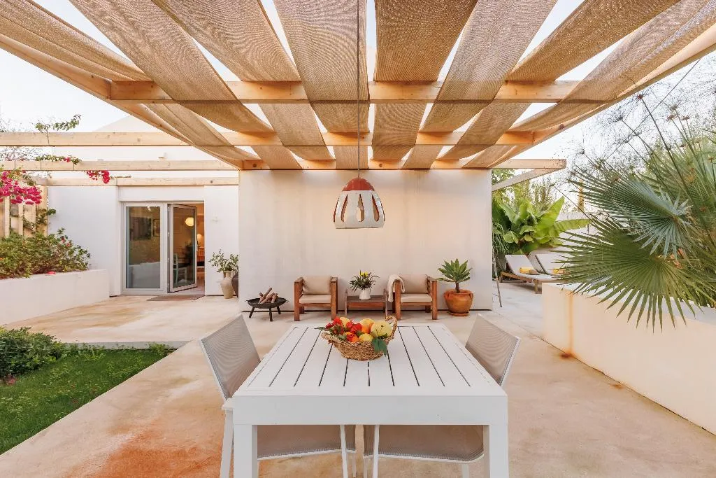 APARTMENT WITH PRIVATE POOL Room, Laranjal Farm House, Algarve