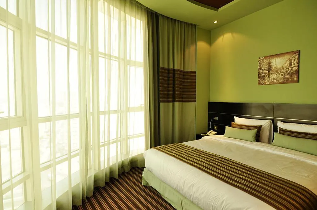 DOUBLE STANDARD Room, Aldar Hotel, Dubai