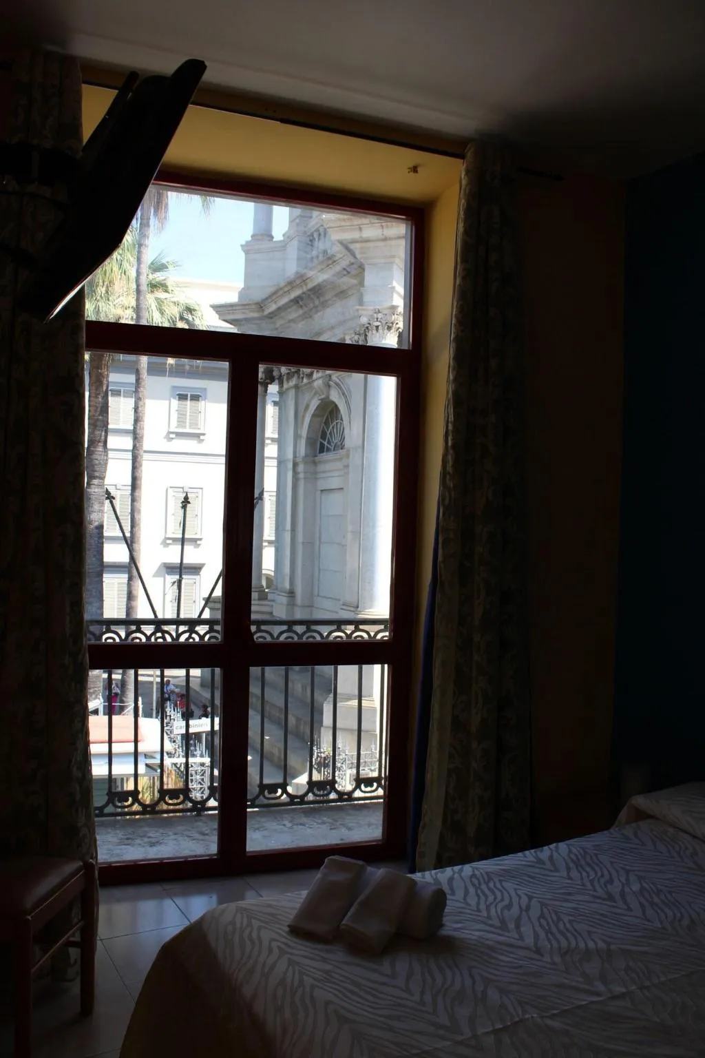 Room, Hotel Santuario Pompei, Naples