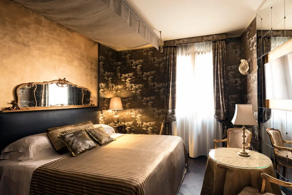 Room, Metropole Venezia, Venice