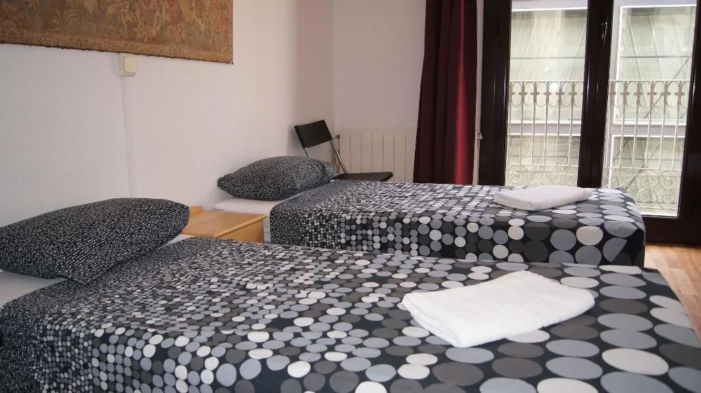 Room, Arosa, Barcelona