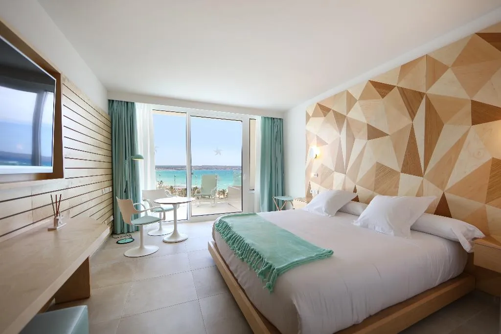 Double or Twin PRESTIGE Room, Iberostar Selection Playa de Palma, Majorca
