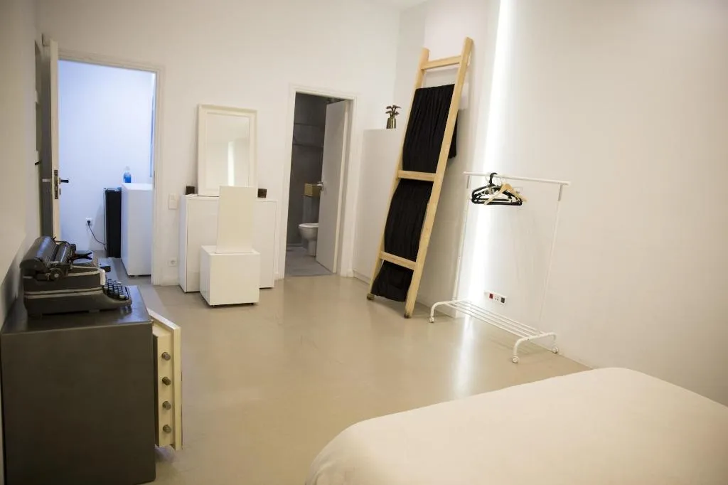 Room, Gk Athens, Athens