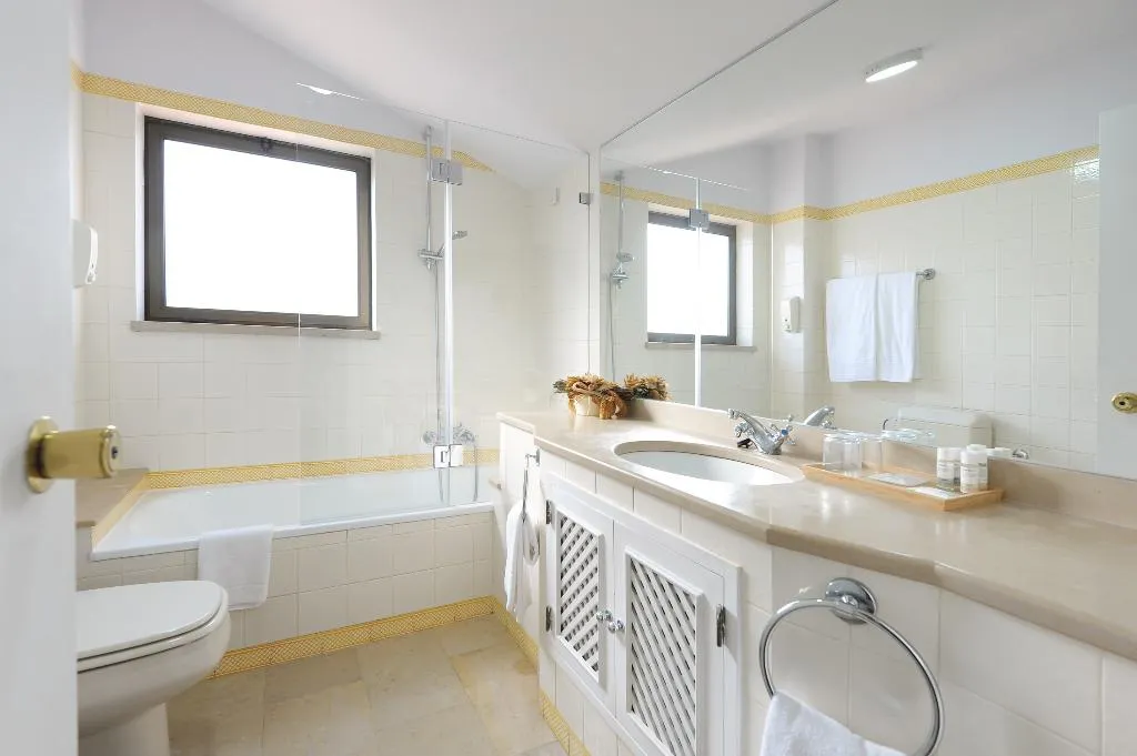 APARTMENT DUPLEX Room, Clube do Lago Hotel, Lisbon