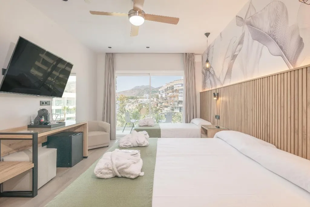 FAMILY ROOM COMFORT Room, Hotel Parasol by Dorobe, Costa Del Sol