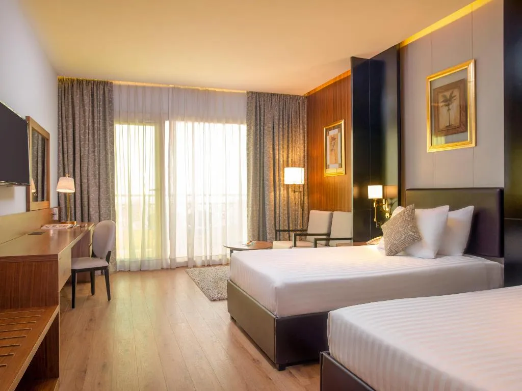 SUITE EXECUTIVE Room, Movenpick Cairo Media City, Cairo