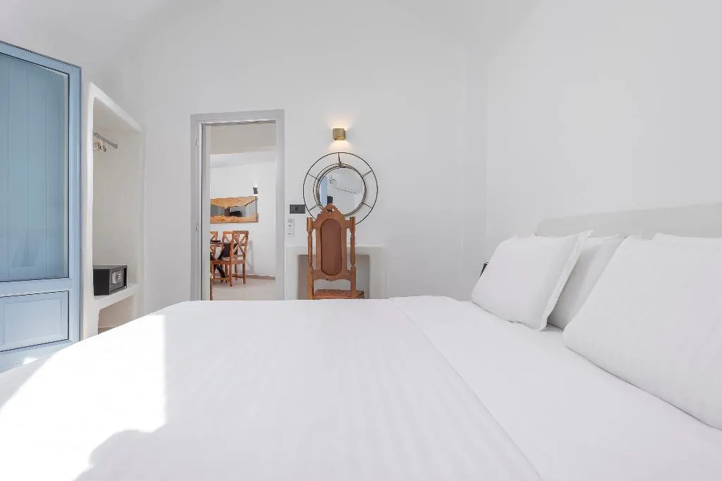 VILLA SUPERIOR SEA VIEW Room, Sole D'Oro Luxury Suites, Santorini