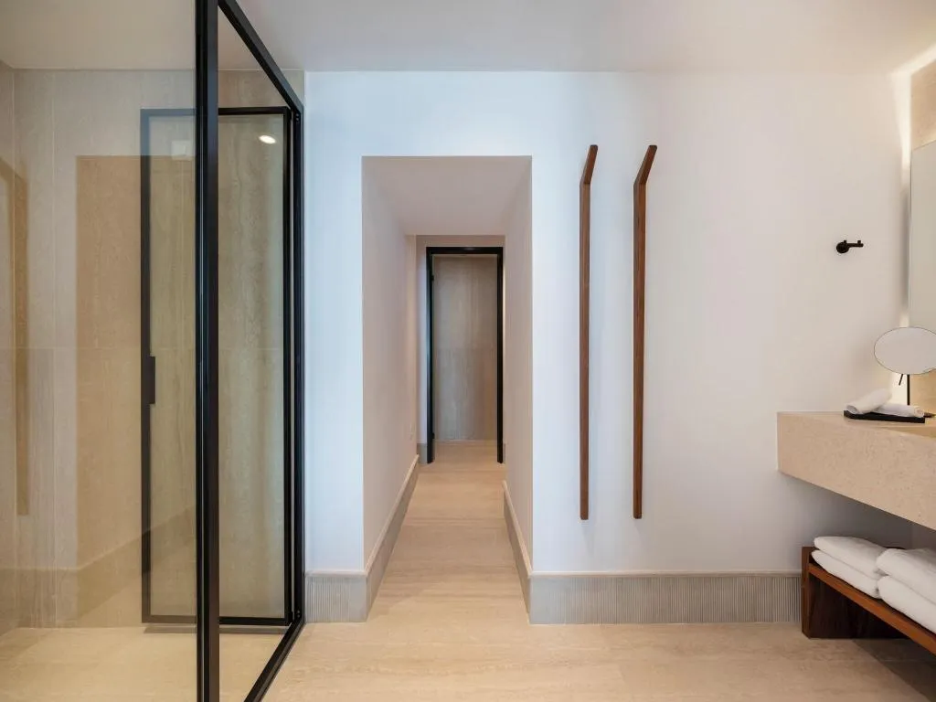 SUITE WITH PRIVATE POOL Room, Santo Pure Oia Suites and Villas, Santorini