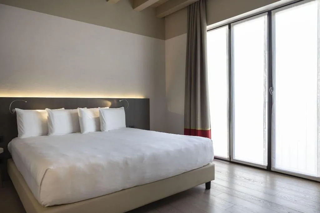 Room, Savona 18 Suites, Milan