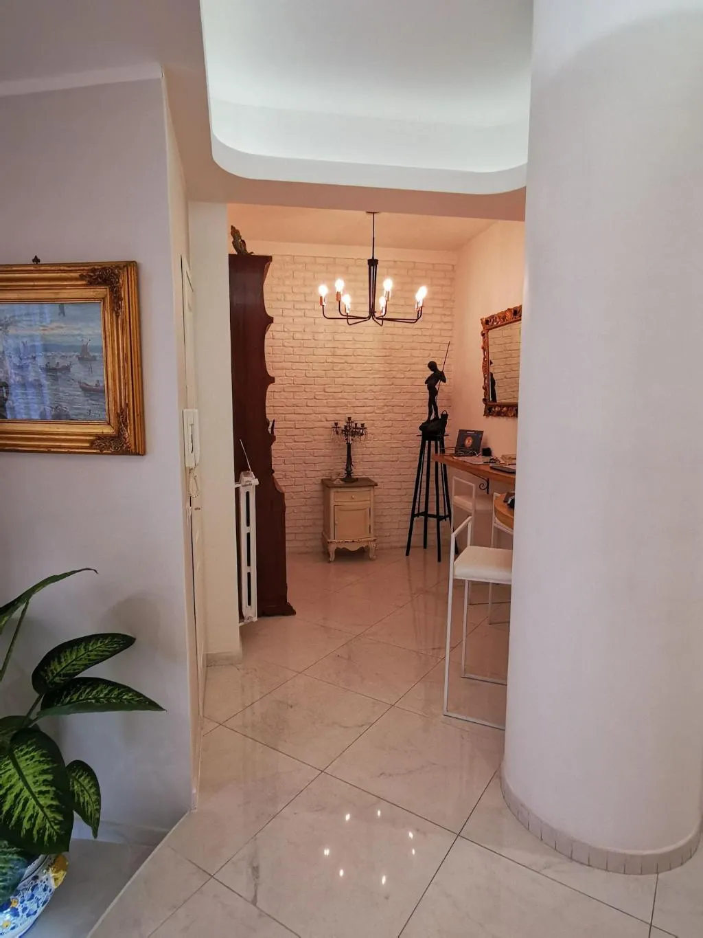 Lobby, Residenza Borbonica, Naples
