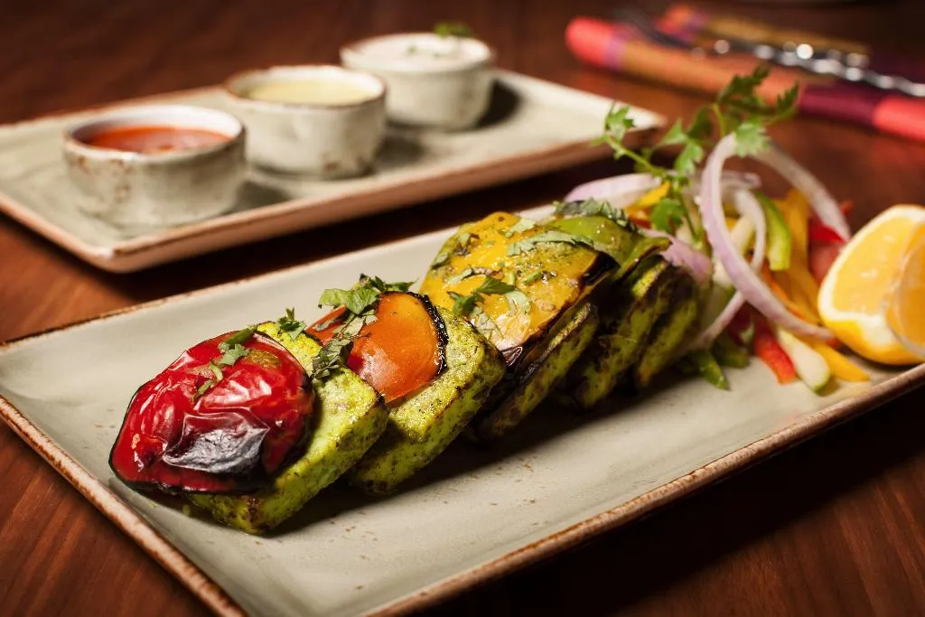 Restaurant, DoubleTree by Hilton Hotel & Residences Dubai Al B, Dubai