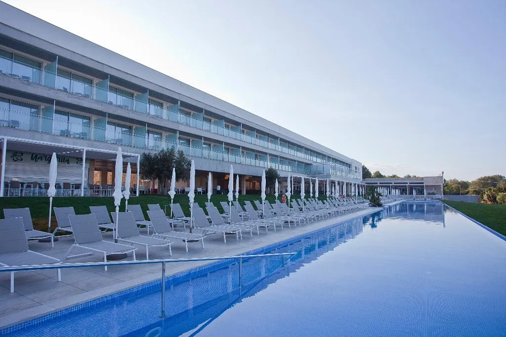 Pool, Seth 55 Santo Tomas, Menorca