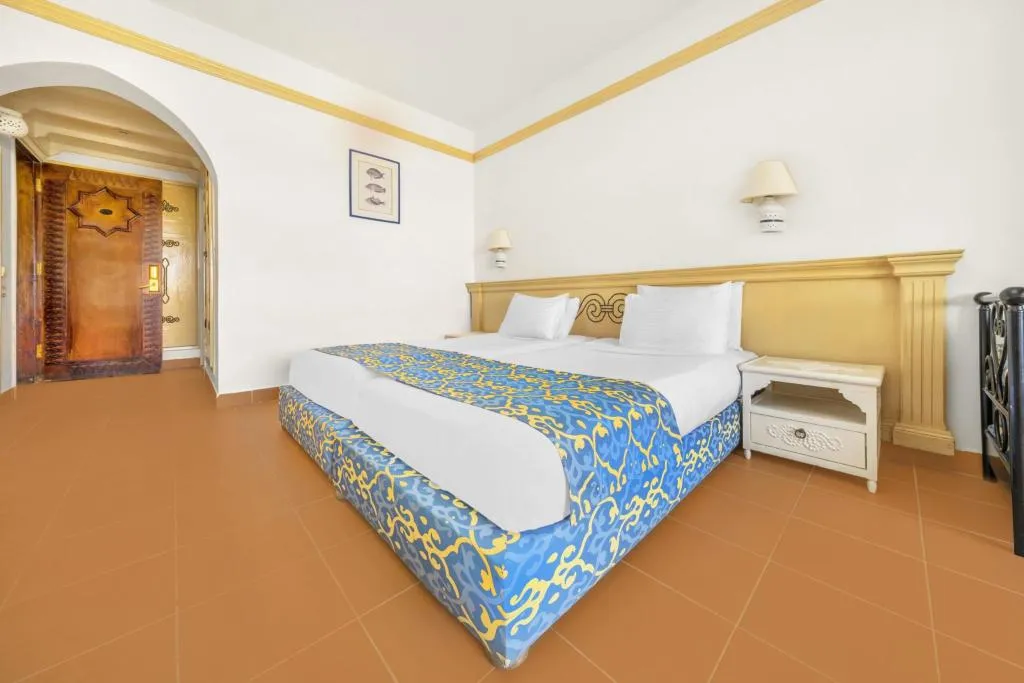 Double or Twin SEA VIEW Room, Domina Coral Bay Resort, Diving , Spa & Casino, Red Sea Riviera