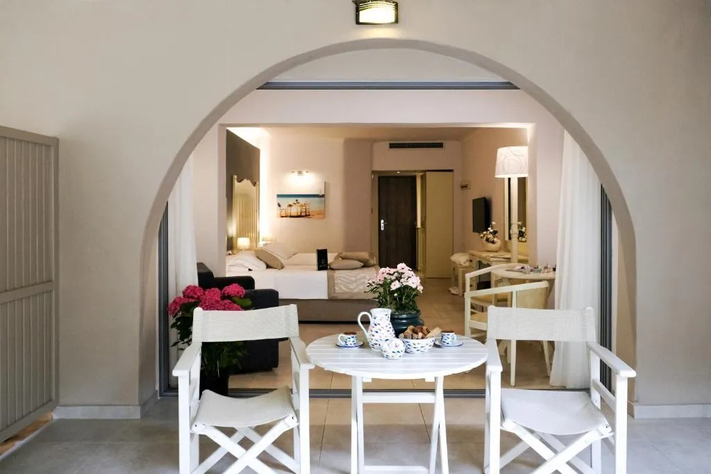 JUNIOR SUITE GARDEN VIEW Room, Acrotel Athena Pallas & Residence, Halkidiki