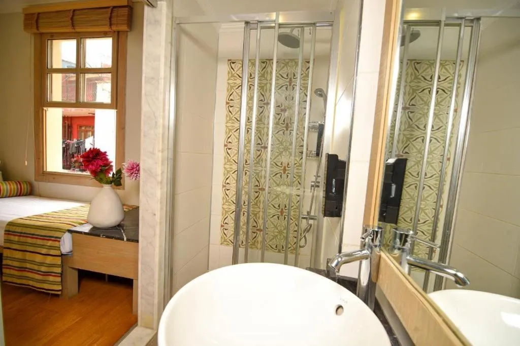 Room, Fiore Garden Suites, Antalya