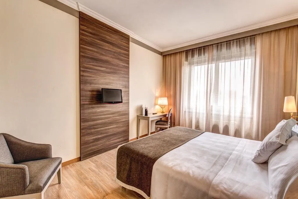 General view, Hotel Romana Residence, Milan