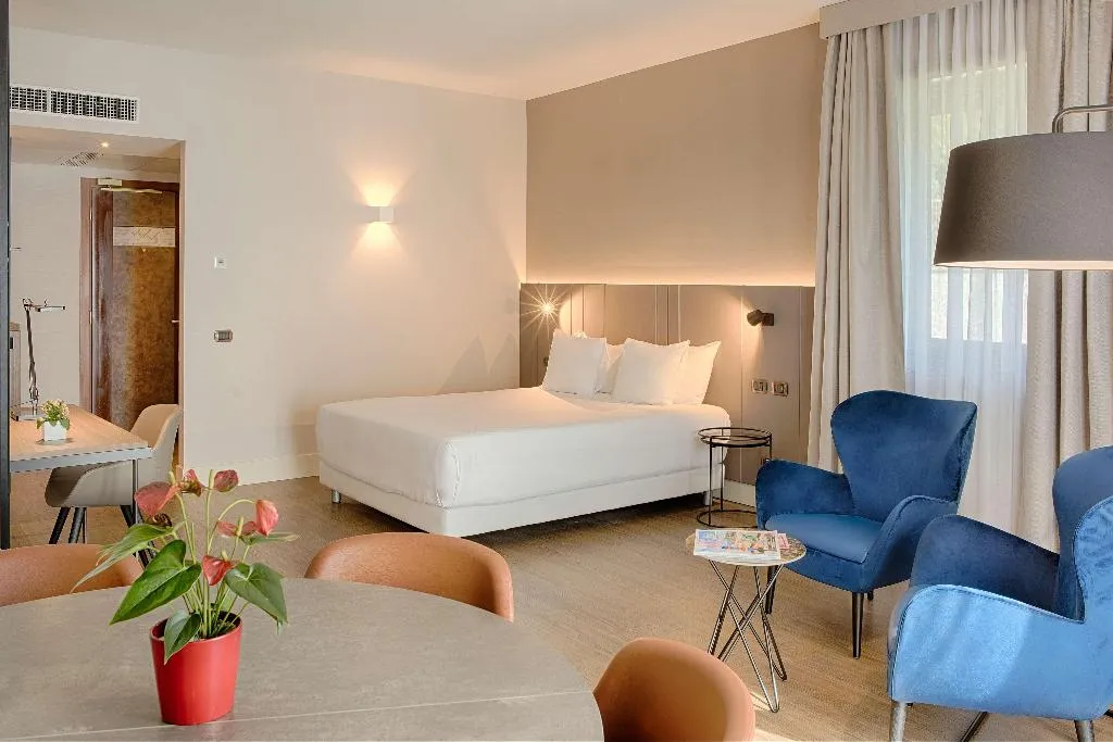 SUITE STANDARD Room, NH Roma Villa Carpegna, Rome