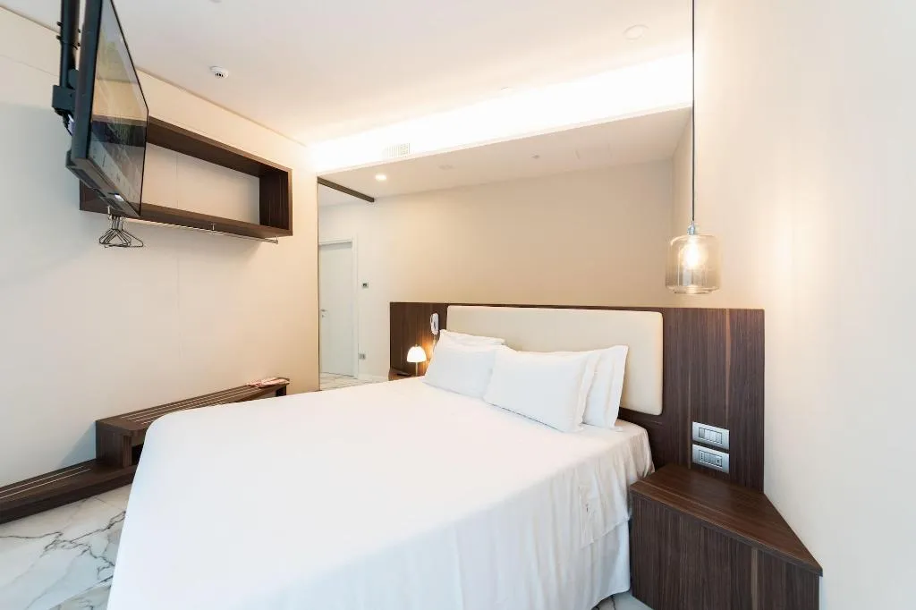 Room, Hotel Milano Castello, Milan