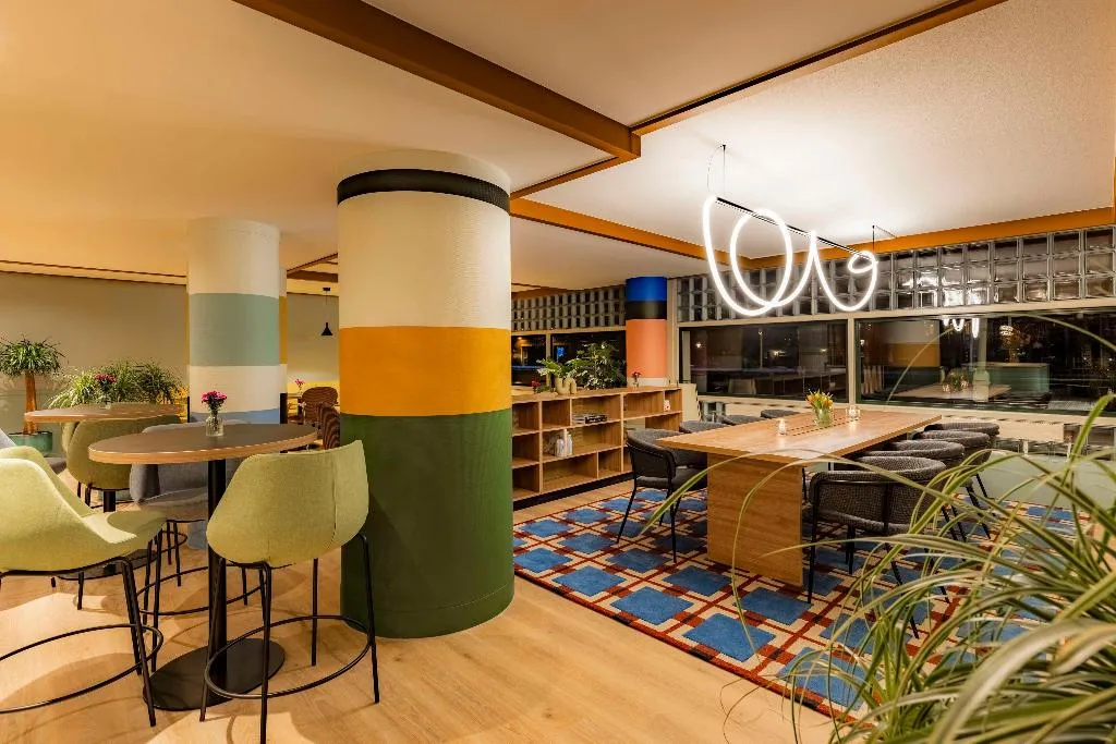 Lobby, Avani Museum Quarter Amsterdam Hotel-previously NH, Amsterdam