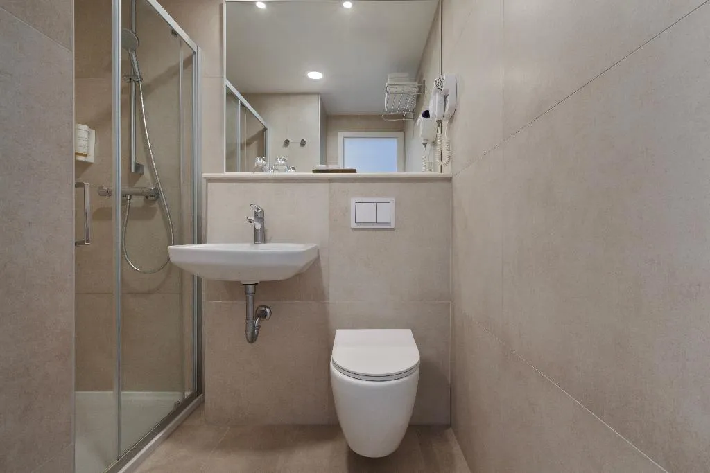 DOUBLE SINGLE USE CLASSIC Room, Bluesun Hotel Alga, Split