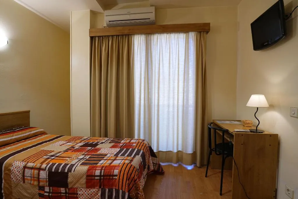 Room, Hotel Esplugues, Barcelona