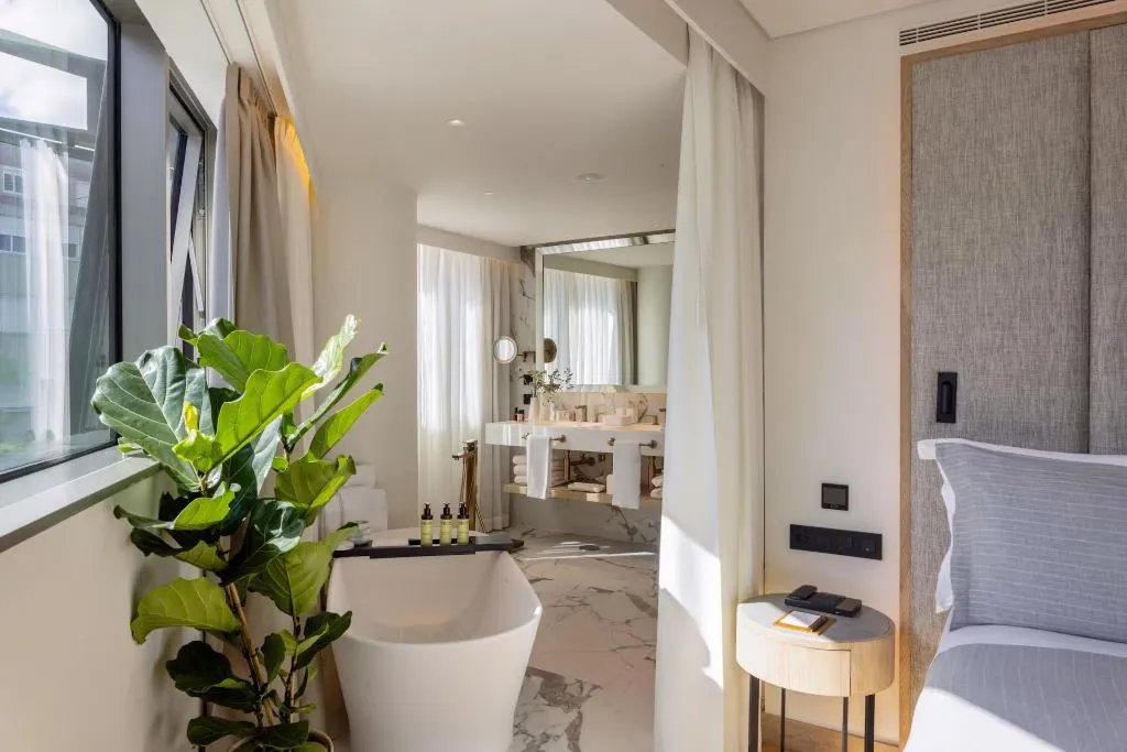 JUNIOR SUITE WITH VIEWS Room, Me Lisbon, Lisbon