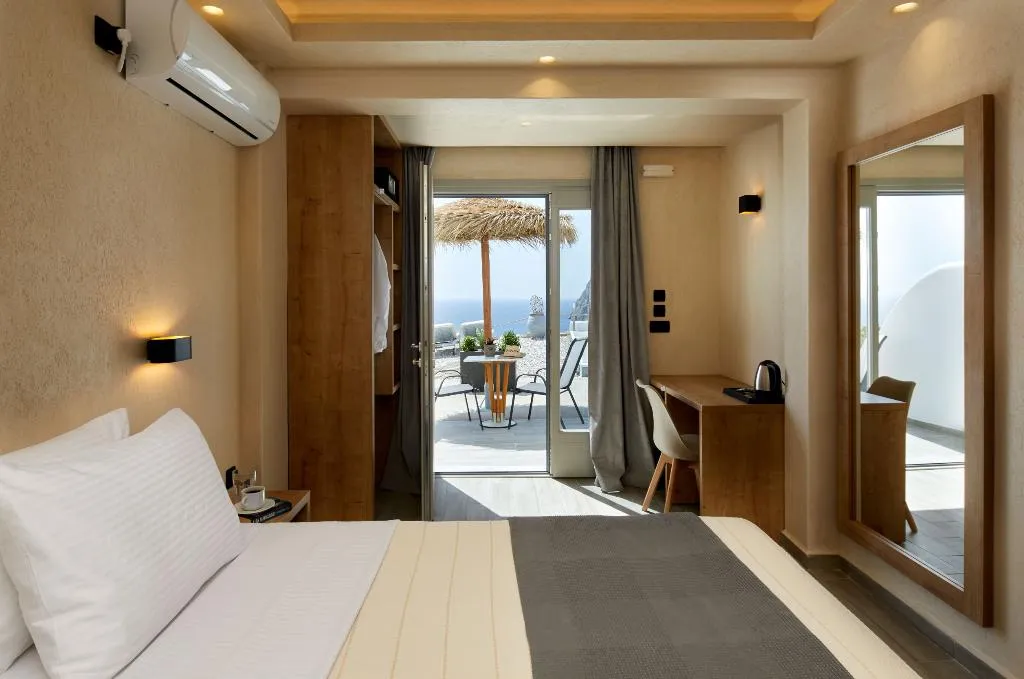 Double or Twin DELUXE SIDE SEA VIEW Room, Acropole Sunrise, Santorini